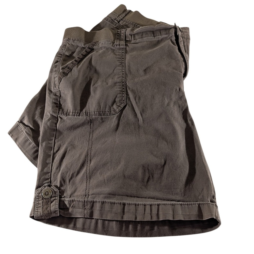 Gloria Vanderbilt Shorts Brown Pockets Cuff Hem Stretch Waist Womens Sixteen W